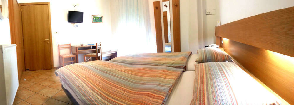 Hotel Villa Clara 토르볼레 외부 사진